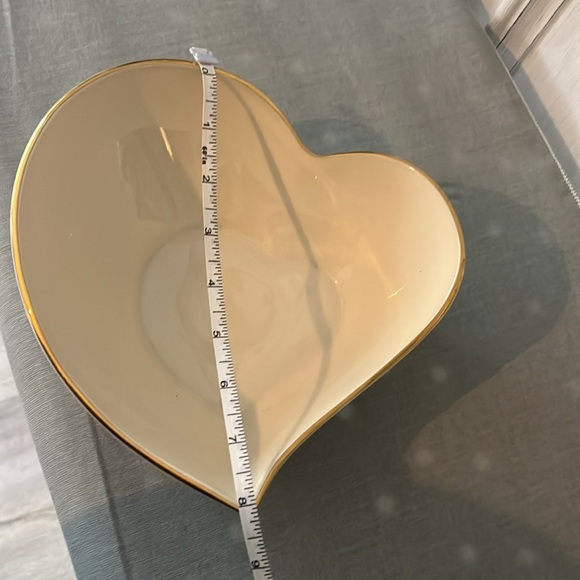 Vintage LENOX China Ivory with Gold Rimmed Heart Shaped Dish - Picture 9 of 9